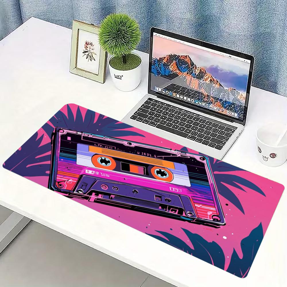 Pink Retro Cassette Tape Large - Retro Gaming Keyboard recension och pris