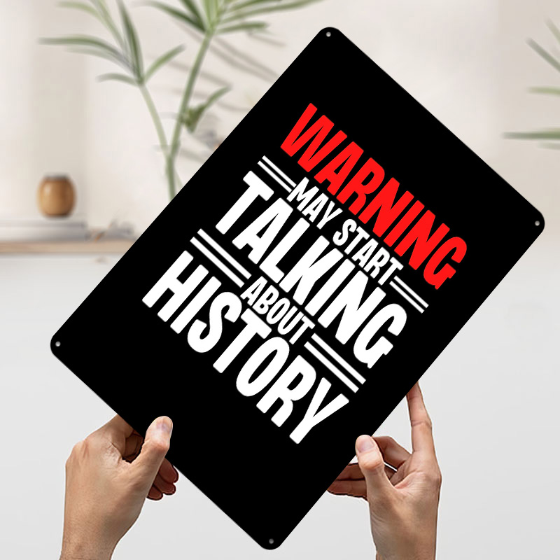 Warning May Start Talking Tin  - Retro Gaming Talk recension och pris